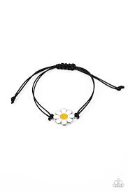 Paparazzi Daisy Little Thing-Black