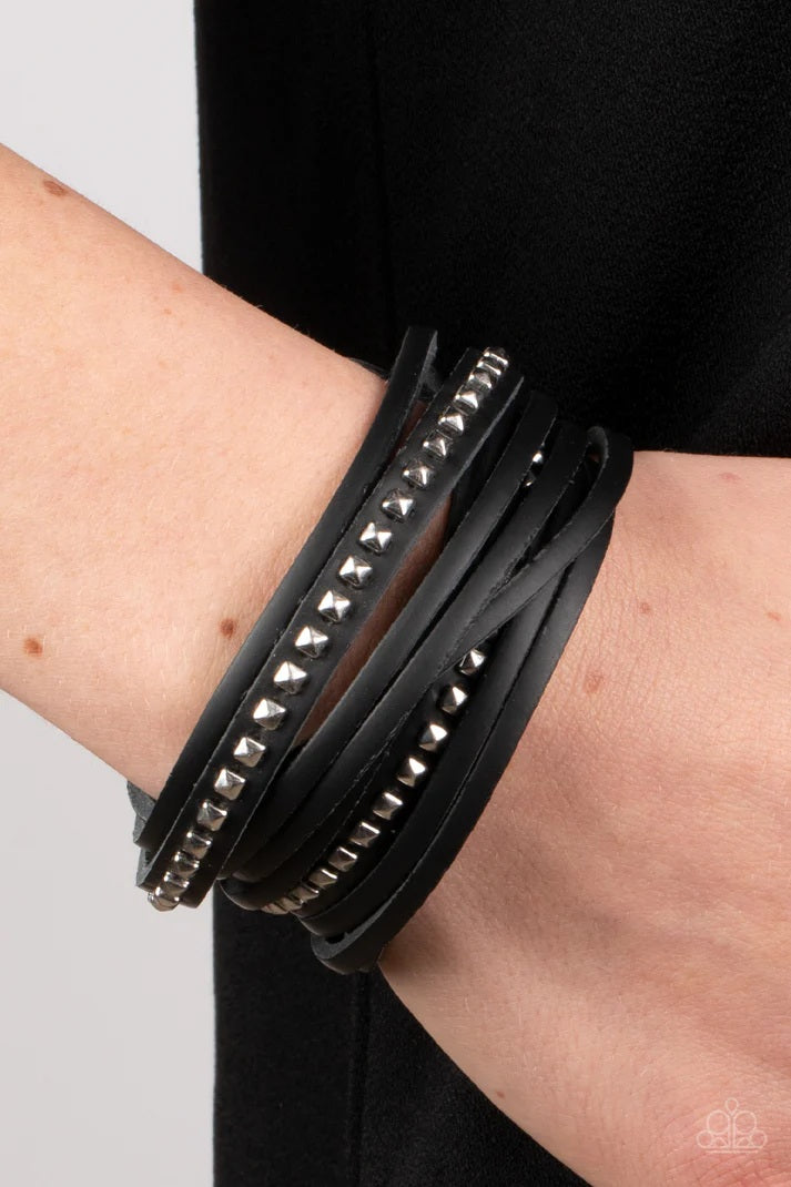 Paparazzi Studded Sensation-Black