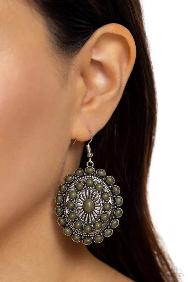 Paparazzi Bohemian Badlands-Green