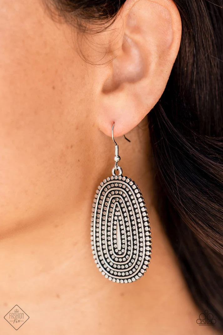 Paparazzi Desert Climate Silver