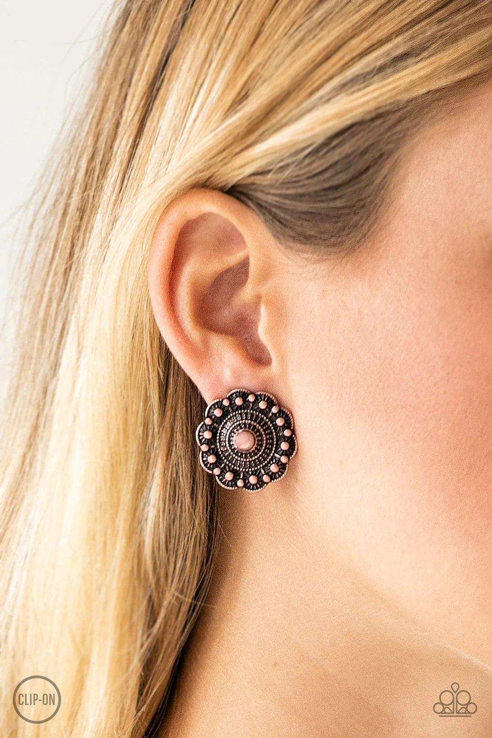 Paparazzi Foxy Flower Gardens Copper Clip On