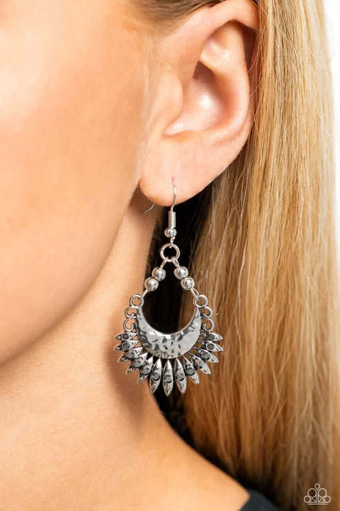 Paparazzi Earring Lunar Luxury Silver