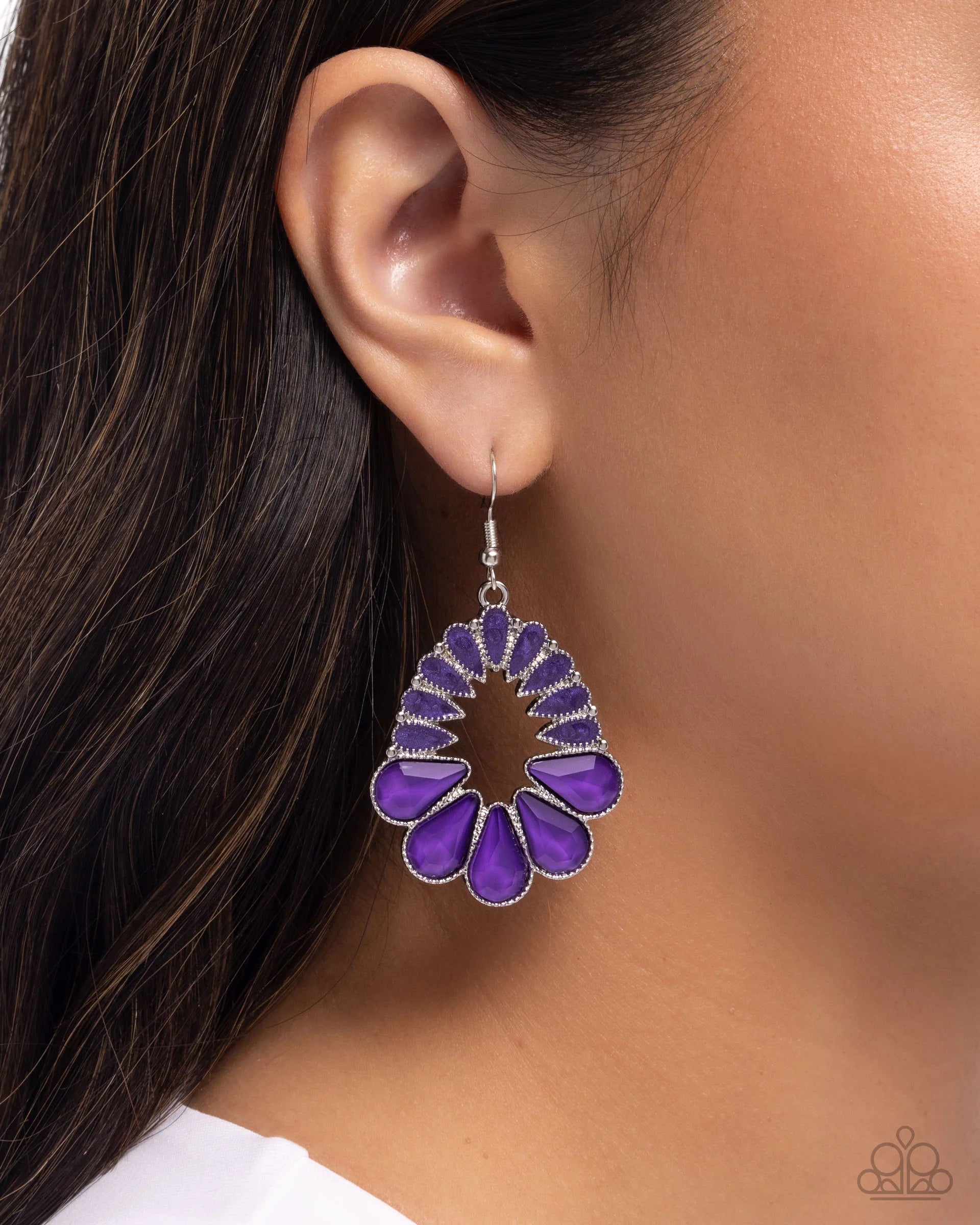 Paparazzi Mesmerizing Moment Purple
